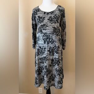 Motherhood Maternity Gray and Black Floral Long Sleeve Dress